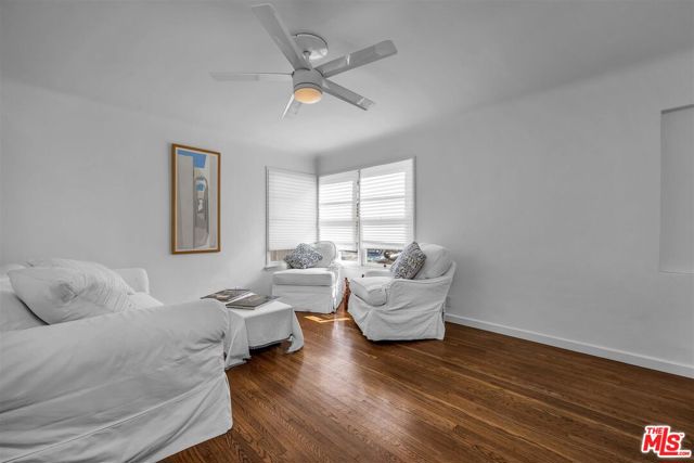 425 West Riverside Drive photo 3
