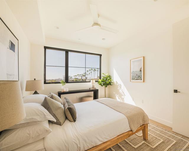 Image 5 of 11 For 1931 S Coast Highway