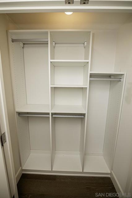 100 Harbor Drive, San Diego CA: https://media.crmls.org/mediaz/ff27b060-ce7b-4f05-9efb-20cd34d5ab04.jpg