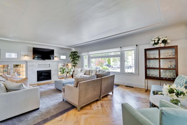 1176 Hanchett Avenue, San Jose CA: https://media.crmls.org/mediaz/ff27d075-a6e0-4181-a694-88358adee7df.jpg