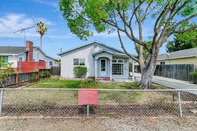 160 Talmadge Avenue, San Jose CA: https://media.crmls.org/mediaz/ff2a5867-df7f-4bc1-9d58-e3334217fc22.jpg