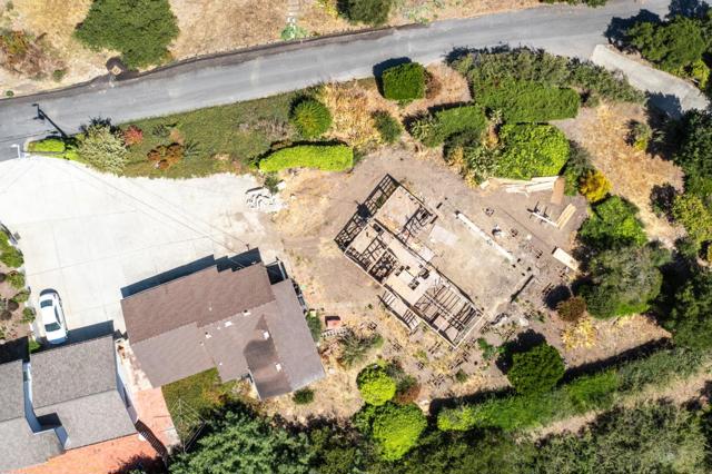 3300 Crestline Way, Soquel CA: https://media.crmls.org/mediaz/ff2abc6a-d65d-431e-b52f-a92a09a7f23e.jpg