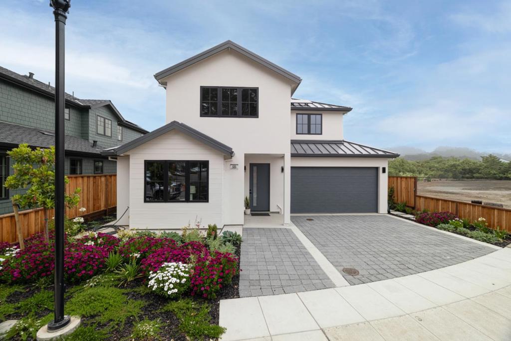 535 Creekside Court
