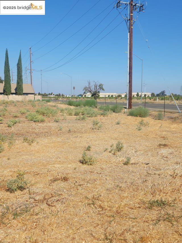 Image 4 of 10 For 0 Macarthur Dr