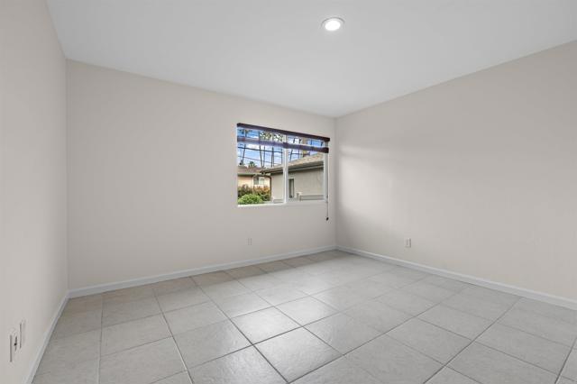 Image 21 of 30 For 3020 Meadow Grove Drive