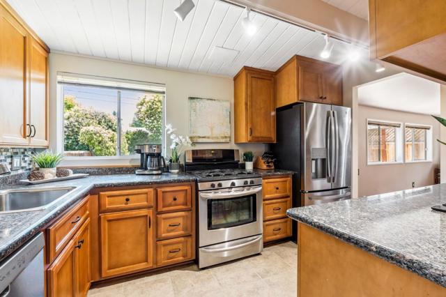 2362 Peachtree Lane, San Jose CA: https://media.crmls.org/mediaz/ff2ca13f-cfba-426b-8f2a-eb3e18ce9239.jpg