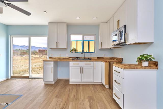 Detail Gallery Image 16 of 23 For 9210 Cherokee Trl, Lucerne Valley,  CA 92356 - 3 Beds | 2 Baths