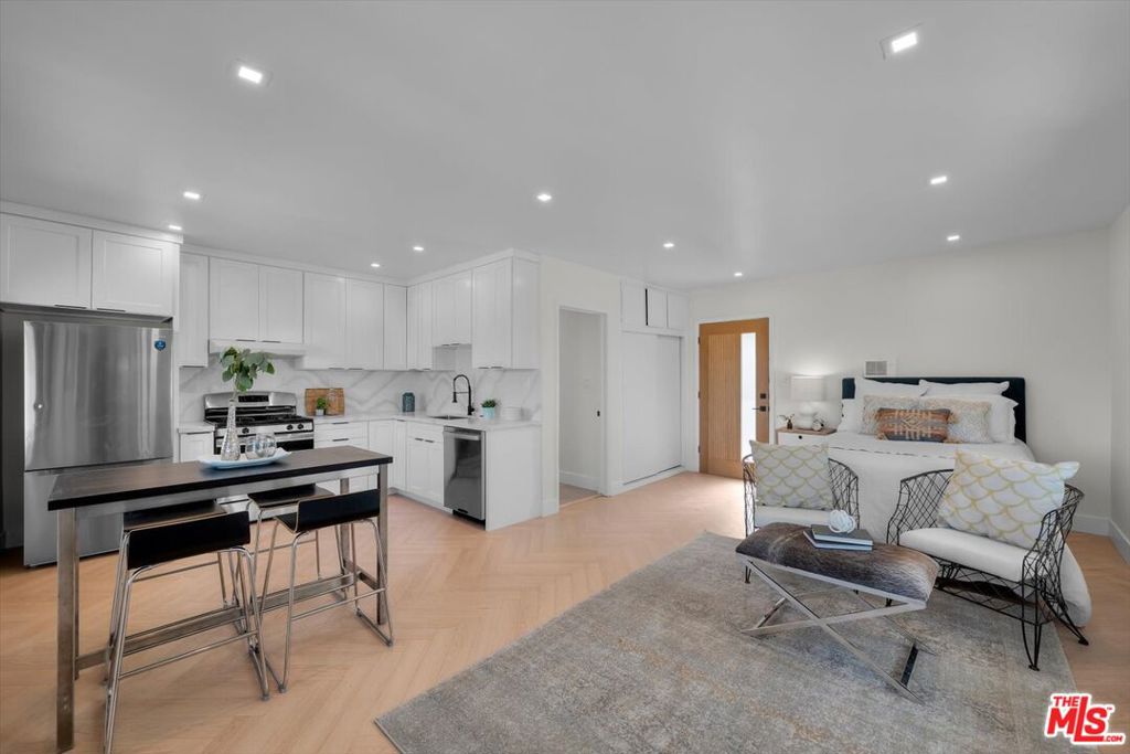 MLS #26845903 image #66