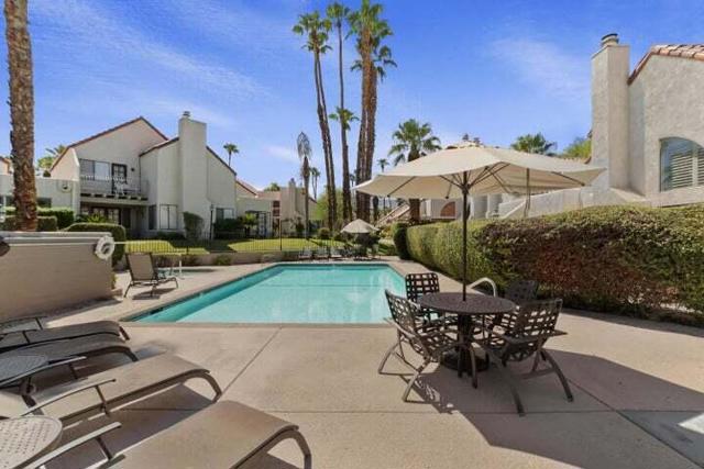 73318 Shadow Mountain Drive, Palm Desert CA: https://media.crmls.org/mediaz/ff2df8da-8565-46a3-9bd1-3ed0d791bd46.jpg