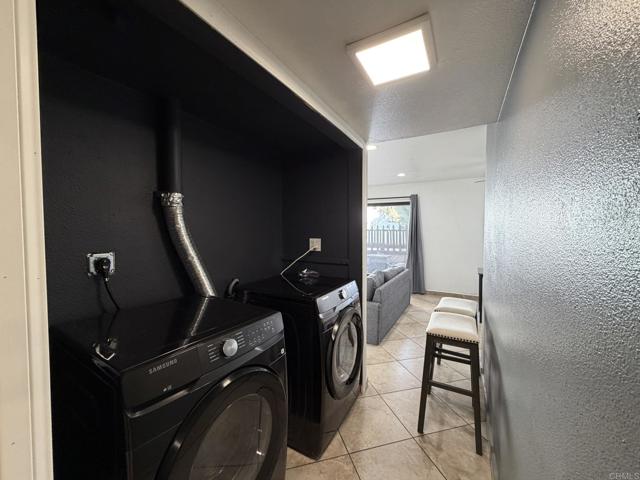 Detail Gallery Image 11 of 24 For 1691 Melrose Ave #F,  Chula Vista,  CA 91911 - 3 Beds | 2 Baths