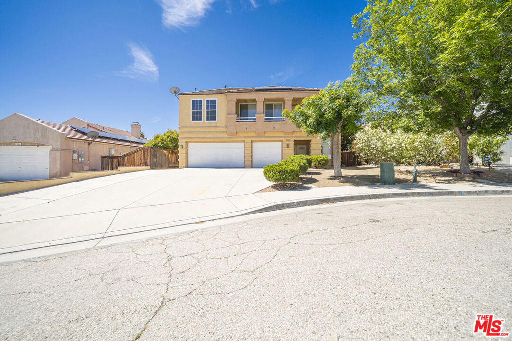 2812 Bay Ridge Court