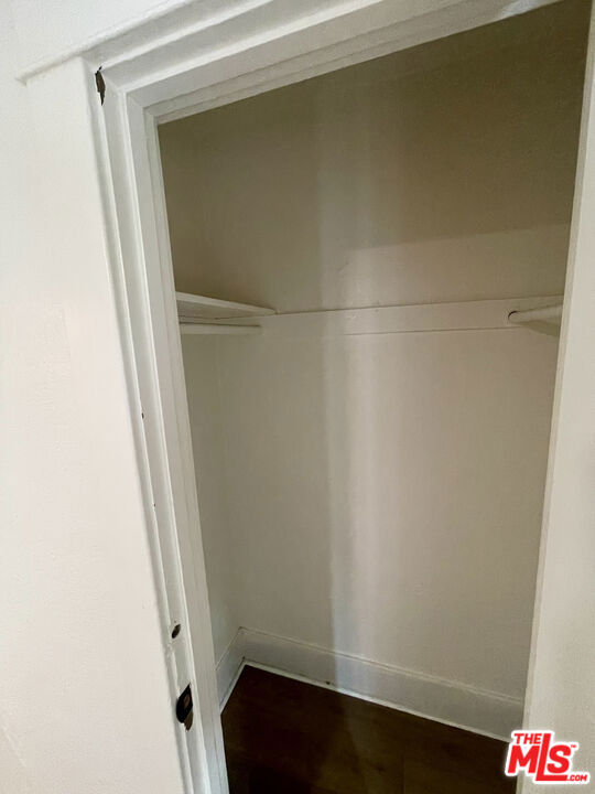 223 Lake Shore Terrace, Los Angeles CA: https://media.crmls.org/mediaz/ff2fffd9-773e-4f82-b223-a04ed15270a8.jpg