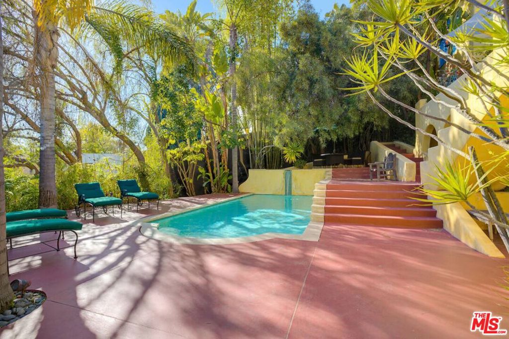 MLS #25542073 img 32