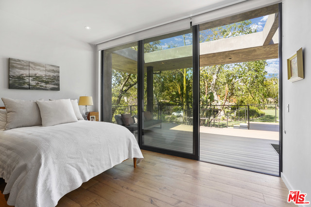 6254 Busch Drive, Malibu CA: https://media.crmls.org/mediaz/ff3311c6-3882-407d-a816-237f121304ae.jpg