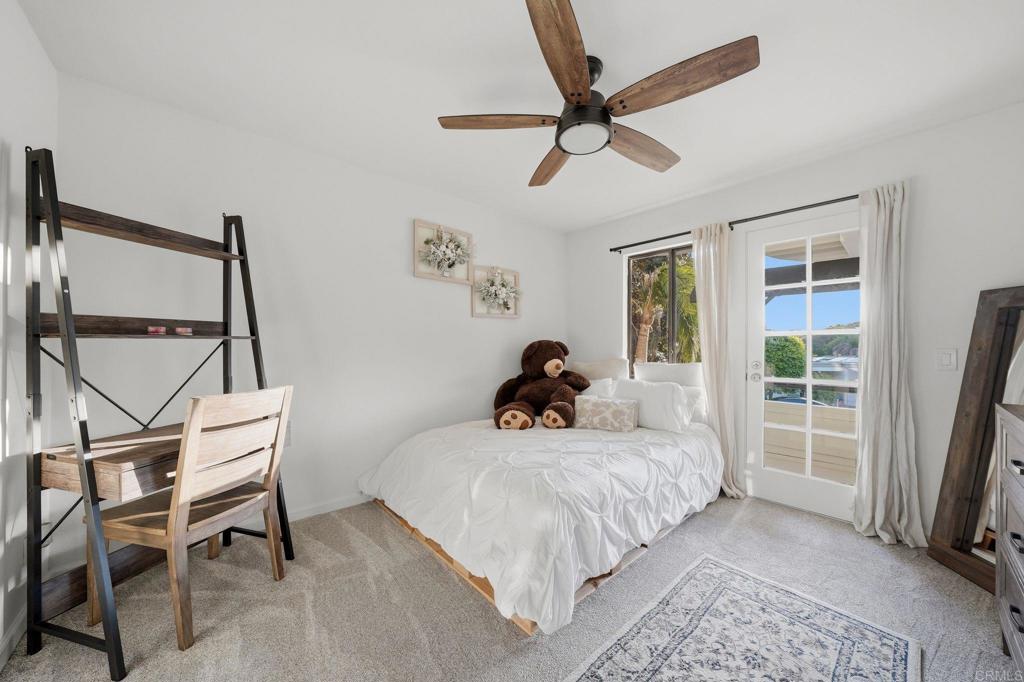 6105 Avenida Chamnez - photo 12