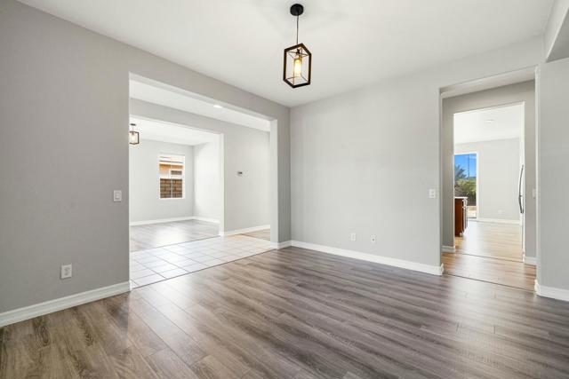 Image 12 of 47 For 79899 Swansea Avenue