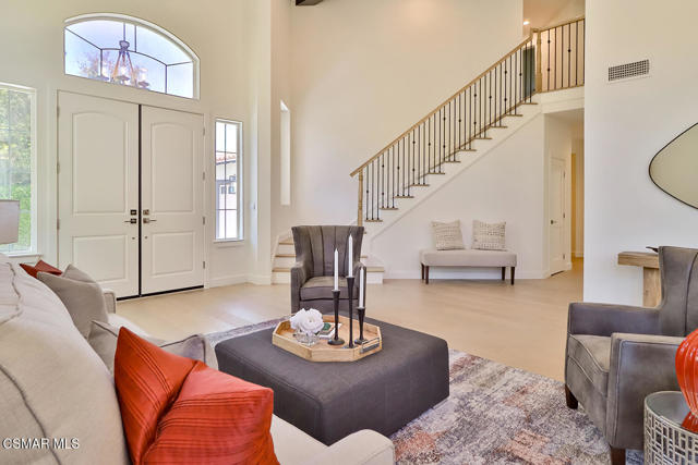 3327 Olivegrove Place, Thousand Oaks CA: https://media.crmls.org/mediaz/ff34ab1b-d6a6-4f56-bc87-09c4754fbd73.jpg