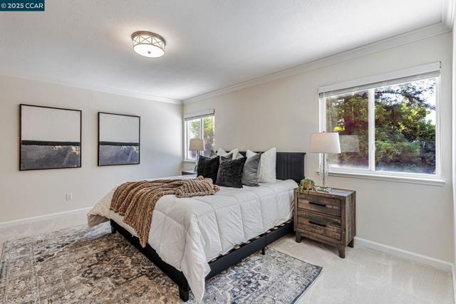 321 Chardonnay Cir, Clayton CA: https://media.crmls.org/mediaz/ff35abc4-2034-4c0f-9d87-89c1ec341bfc.jpg