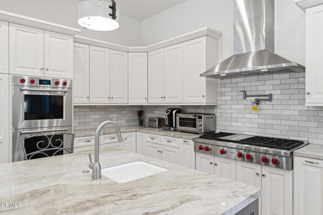 Image 14 of 34 For 395 Sherwood Court