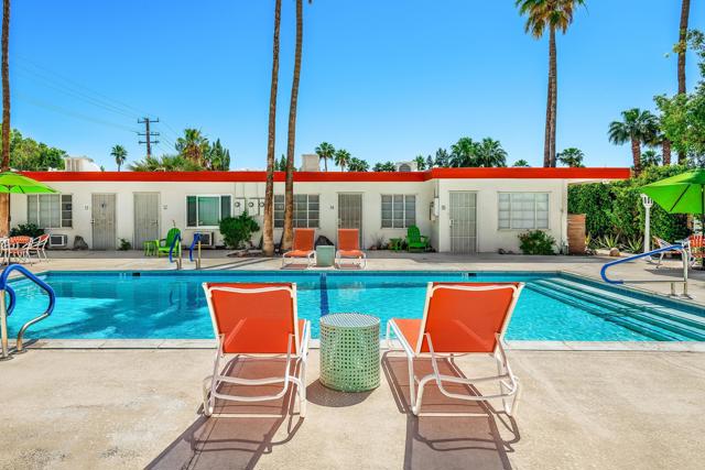 314 E Stevens Road, Palm Springs CA: https://media.crmls.org/mediaz/ff365fd6-7071-48d6-b2e6-ee7dd5ddd9ed.jpg
