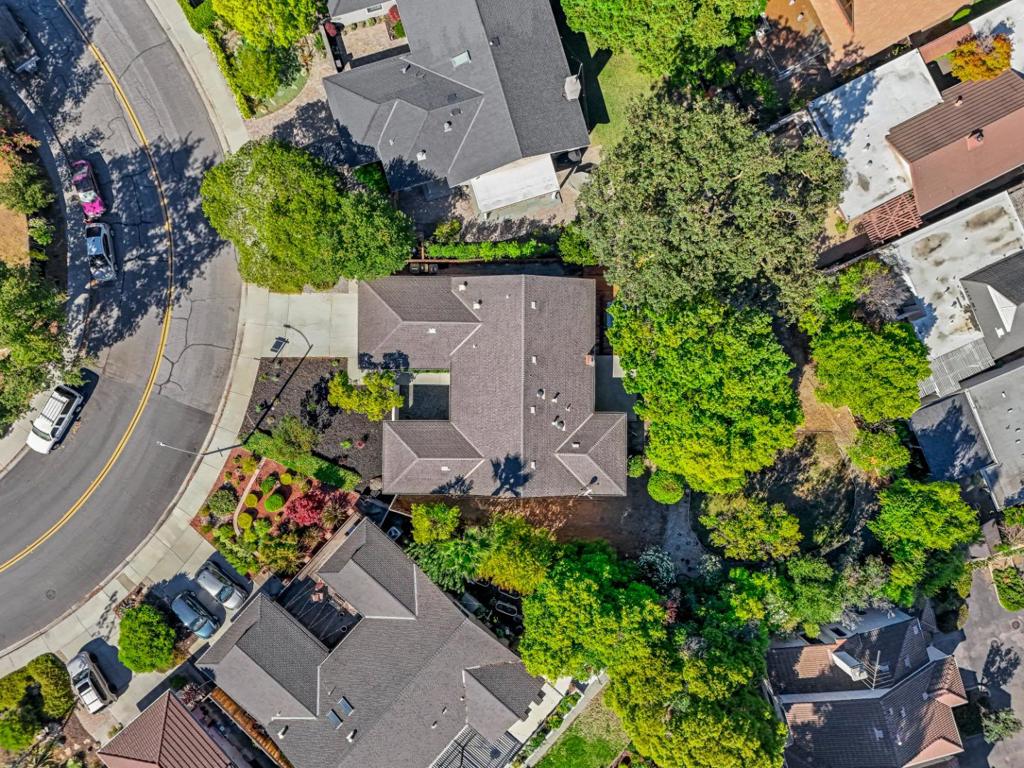 https://media.crmls.org/mediaz/ff37030d-a9f4-406d-9576-a23d4f6e4e2d.jpg?preset=X-Large