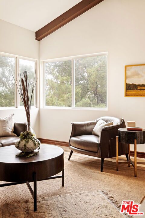 2617 Sleepy Hollow Place, Glendale CA: https://media.crmls.org/mediaz/ff37a8d4-44a6-4d12-9ba3-9d6ae6f6df3f.jpg