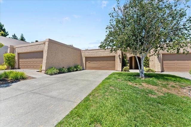 115 El Pinar, Los Gatos CA: https://media.crmls.org/mediaz/ff3809cc-be4f-4e98-b32b-bd984e37c04c.jpg