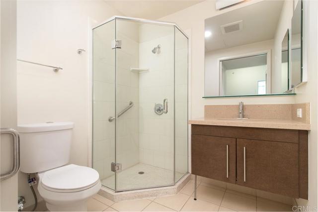 350 11Th Avenue, San Diego, California 92101, 2 Bedrooms Bedrooms, ,2 BathroomsBathrooms,Residential rental,For Sale,11Th Avenue,PTP2306001