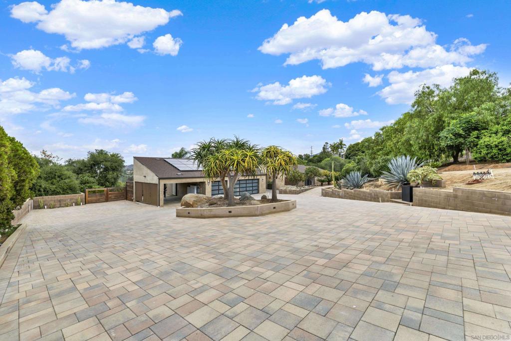 16117 Martincoit Rd - photo 2