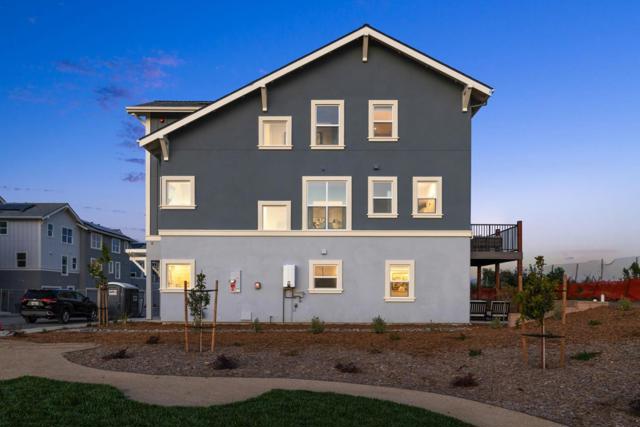 138 Skyline Vista Way, Watsonville CA: https://media.crmls.org/mediaz/ff386f34-d143-4047-be4a-3cff003deeb1.jpg