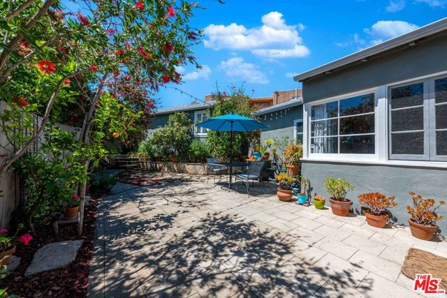 3217 Bennett Drive, Los Angeles CA: https://media.crmls.org/mediaz/ff388e0d-000c-49c6-aa2a-adf841e2a186.jpg
