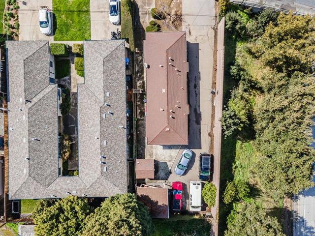 584 Macarthur Avenue, San Jose CA: https://media.crmls.org/mediaz/ff3897aa-34bc-48a6-999e-8d017f9909a8.jpg