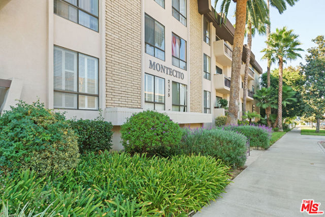 2175 S Beverly Glen Boulevard, Los Angeles CA: https://media.crmls.org/mediaz/ff38b2fb-2814-4dd4-b46c-cc6e81d4c008.jpg