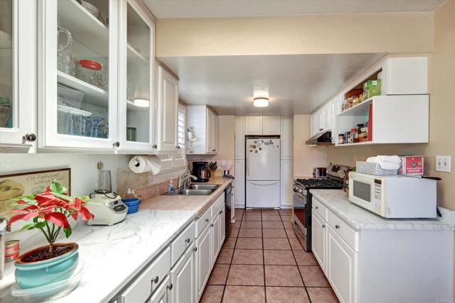 Detail Gallery Image 6 of 20 For 269 Delphinium St, Encinitas,  CA 92024 - 2 Beds | 1 Baths
