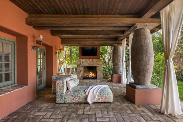 Detail Gallery Image 21 of 26 For 17116 Paseo Hermosa, Rancho Santa Fe,  CA 92067 - 2 Beds | 2 Baths