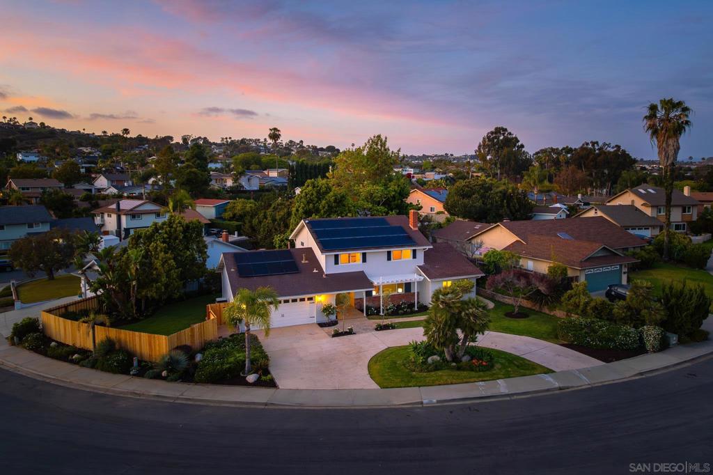 1820 Bienvenida Circle