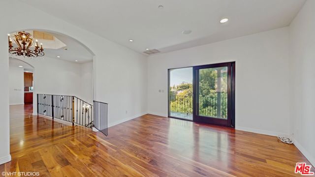 3311 Deronda Drive, Los Angeles CA: https://media.crmls.org/mediaz/ff3a6d80-2a85-45f6-8970-e47e43b414a2.jpg
