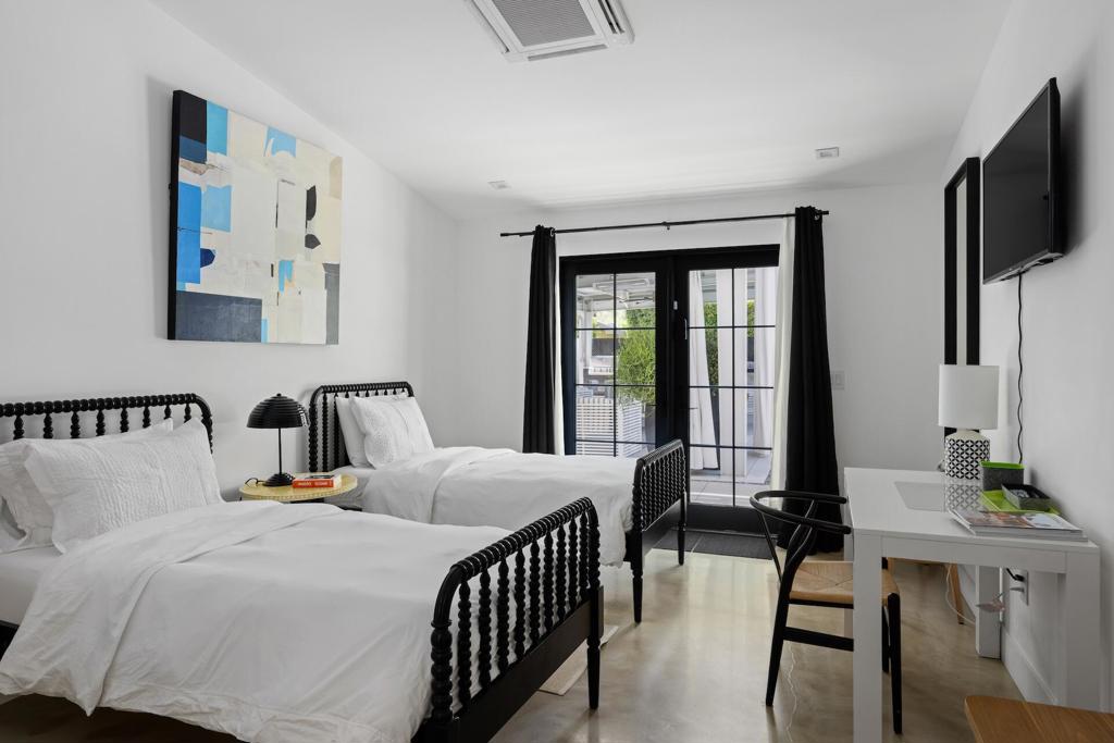 MLS #219114975DA image #15