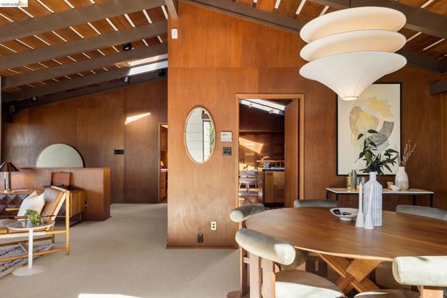 Image 14 of 52 For 85 El Camino Real