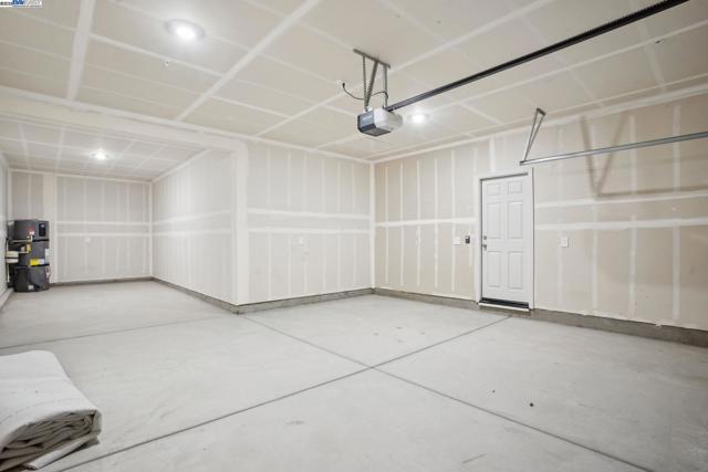 5337 Cardinal St, Antioch CA: https://media.crmls.org/mediaz/ff3c534c-4168-47cf-b89b-cf106e3c6593.jpg