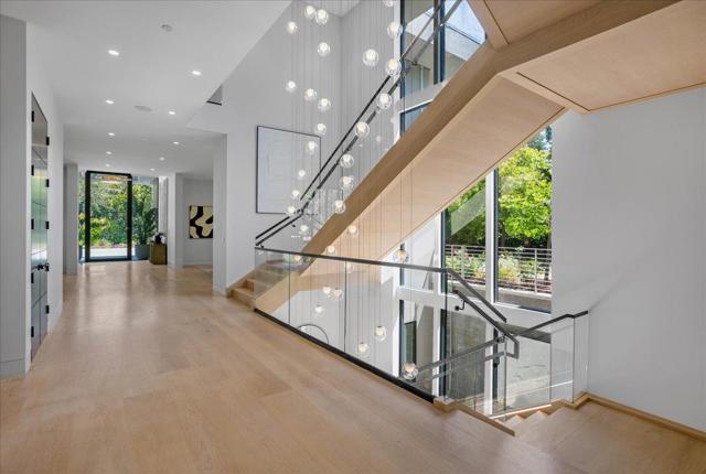 88 Tuscaloosa Avenue, Atherton CA: https://media.crmls.org/mediaz/ff3c6912-12cd-4a16-af85-50867e371651.jpg