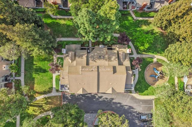 2890 Buena Crest Court, San Jose CA: https://media.crmls.org/mediaz/ff3cd875-1d8d-42f3-aa2e-34dd4e102228.jpg