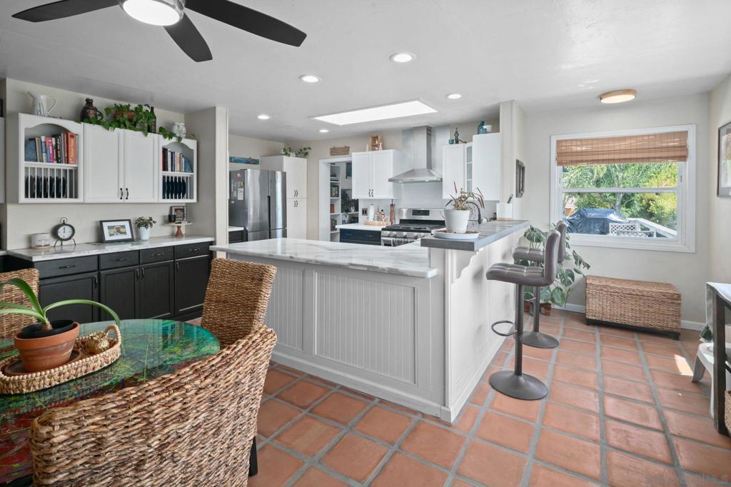 952 5th Ave - photo 11