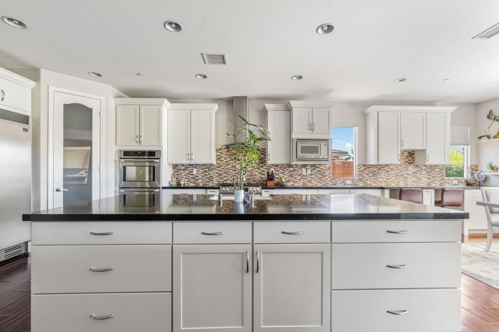 MLS #219136575DA image #9