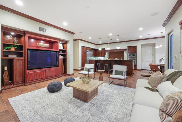 7424 La Mantanza, San Diego CA: https://media.crmls.org/mediaz/ff3dcdf6-f105-49f4-abe3-a371e00739e6.jpg