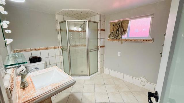 716 Seacliff Drive, Aptos CA: https://media.crmls.org/mediaz/ff3e499f-5668-4dd2-ae66-5fd2417c77a1.jpg