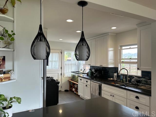 2248 Buena Creek Rd., Vista CA: https://media.crmls.org/mediaz/ff3ed17d-a011-4556-9e1c-a445cb3301bc.jpg