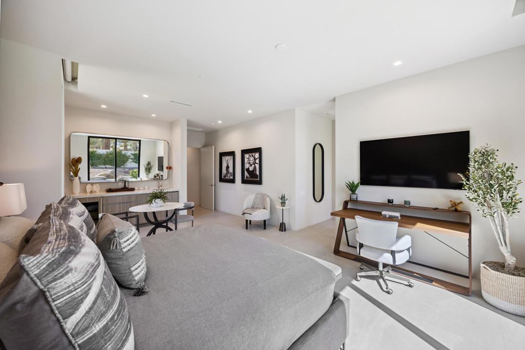 MLS #219135136DA image #36