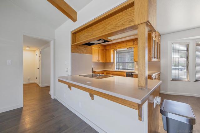 300 W Adrian Way, Hanford CA: https://media.crmls.org/mediaz/ff3f7e82-3394-48ce-81b9-6c647b8fab98.jpg
