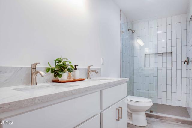 Detail Gallery Image 13 of 19 For 2327 1/2 Langdale Ave, Los Angeles,  CA 90041 - 3 Beds | 2/1 Baths